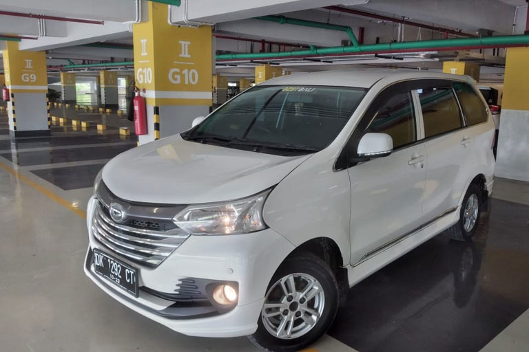 grand xenia matic 1 D&D Bali Car Rental Pusat Sewa Mobil Lepas Kunci Bali